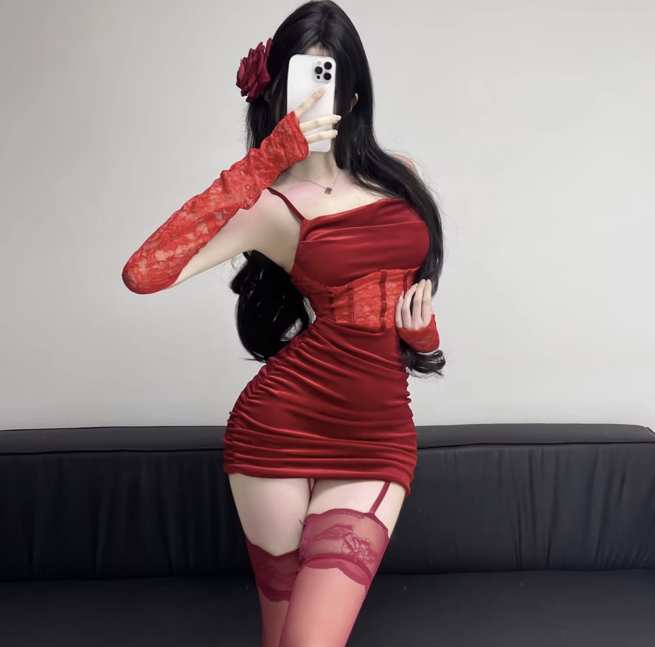 Screenshot royal kırmızı korseli elbise - Görsel 4
